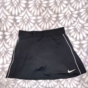 Nike Women's NikeCourt Dri-FIT Tennis Skirt